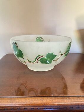 Vintage Hazel, Atlas frosted hand paint it salad bowl